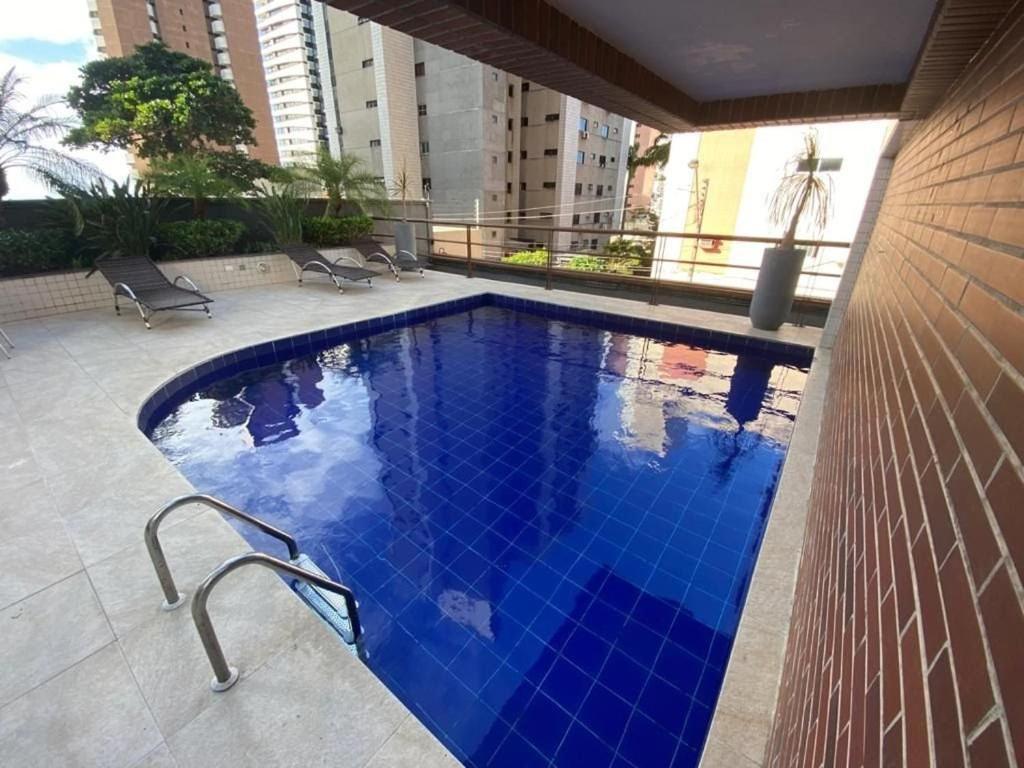 1 C/piscina Casa de férias